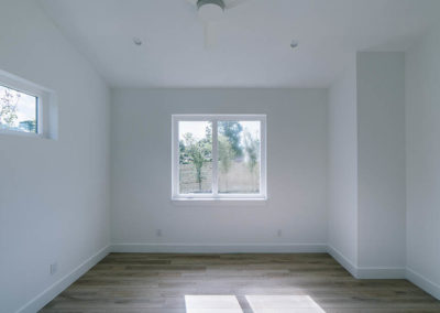 606 Raleigh Ave Interior