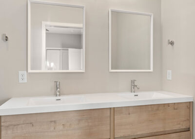 608 Nun Street Bathroom