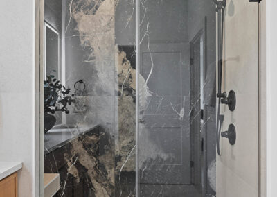 1100 S Sixth Street bathroom
