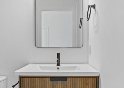 1100 S Sixth Street bathroom