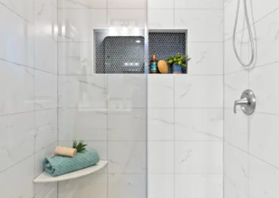 148 N High Point Road bathroom